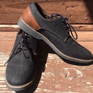 Young men’s shoes